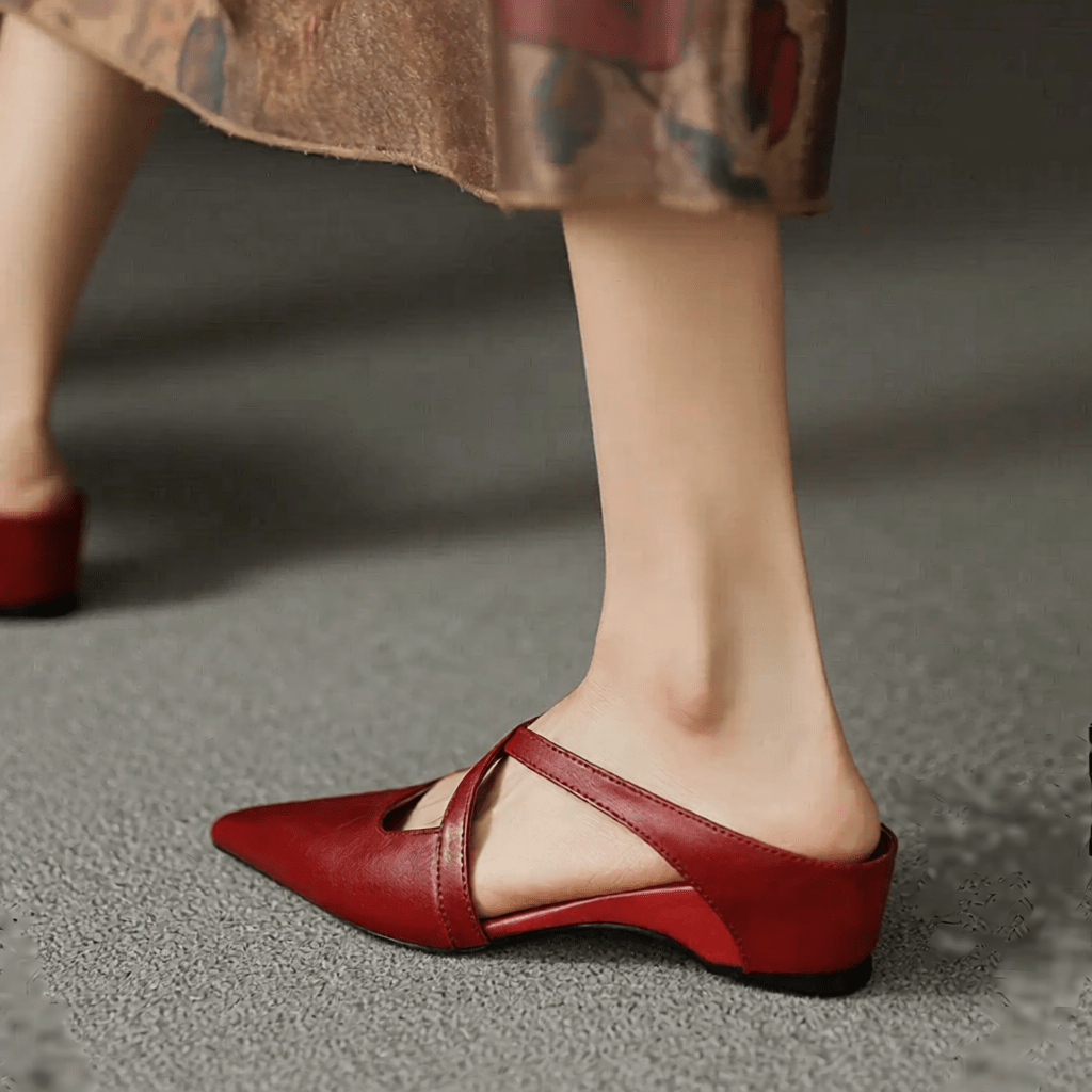 Aluna Women's Genuine Leather Mules - Stylish & Comfortable Slip - On Footwear