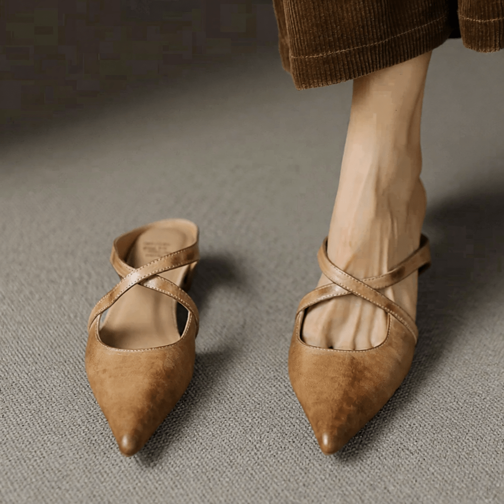 Aluna Women's Genuine Leather Mules - Stylish & Comfortable Slip - On Footwear