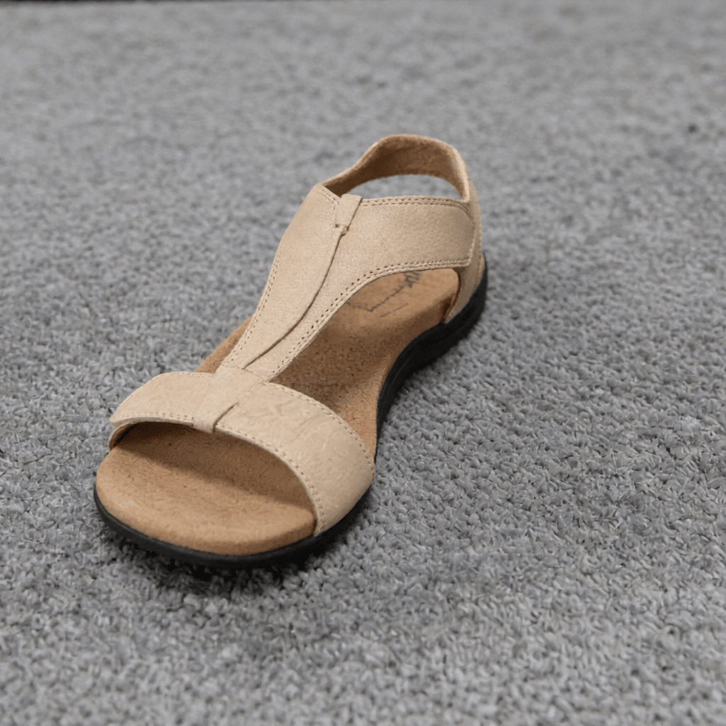 Comfortable Women's Lightweight Summer Sandals - Perfect for All - Day Wear