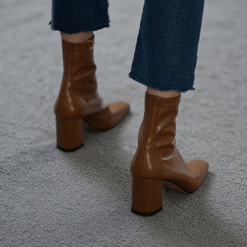 Stylish Refina Leather Ankle Boots for Women - Trendy Footwear for Every Occasion