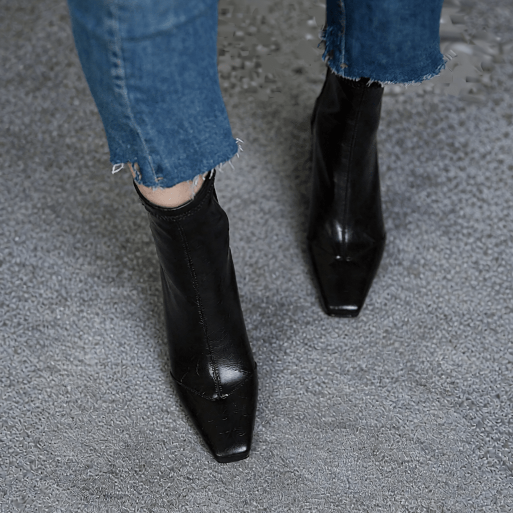 Stylish Refina Leather Ankle Boots for Women - Trendy Footwear for Every Occasion
