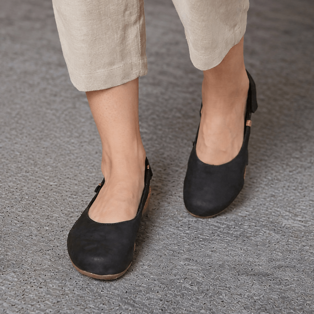 Women's Orthopedic Closed Toe Sandals