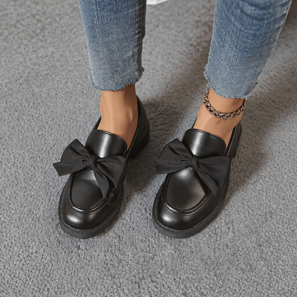 Women's Premium Glossy Leather Slip - On Loafers – Classic Moc Toe, Bow Detail, Comfortable Insole, Lightweight Platform Sole 2–4cm, Smart Casual Dress Shoes