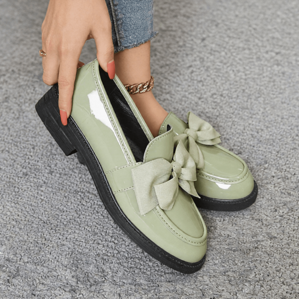 Women's Premium Glossy Leather Slip - On Loafers – Classic Moc Toe, Bow Detail, Comfortable Insole, Lightweight Platform Sole 2–4cm, Smart Casual Dress Shoes