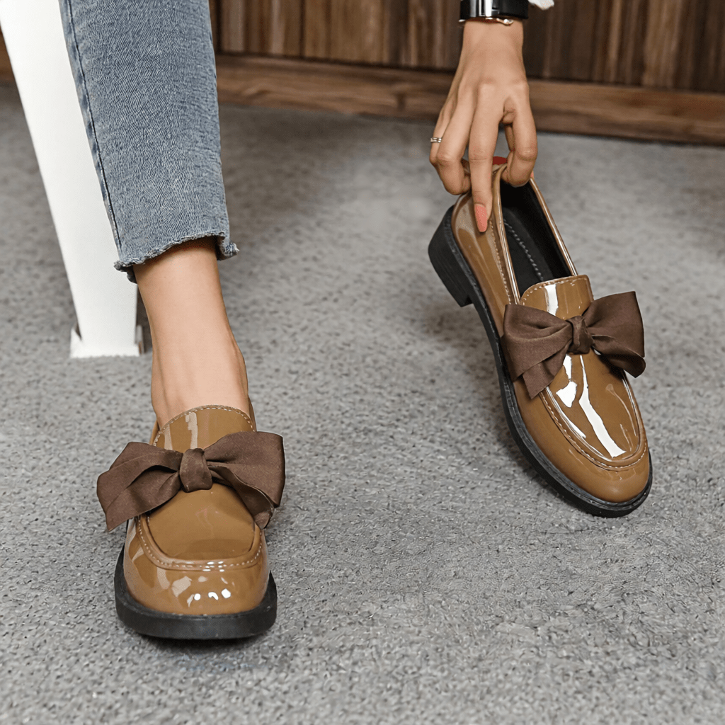 Women's Premium Glossy Leather Slip - On Loafers – Classic Moc Toe, Bow Detail, Comfortable Insole, Lightweight Platform Sole 2–4cm, Smart Casual Dress Shoes