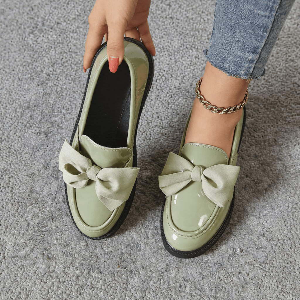 Women's Premium Glossy Leather Slip - On Loafers – Classic Moc Toe, Bow Detail, Comfortable Insole, Lightweight Platform Sole 2–4cm, Smart Casual Dress Shoes