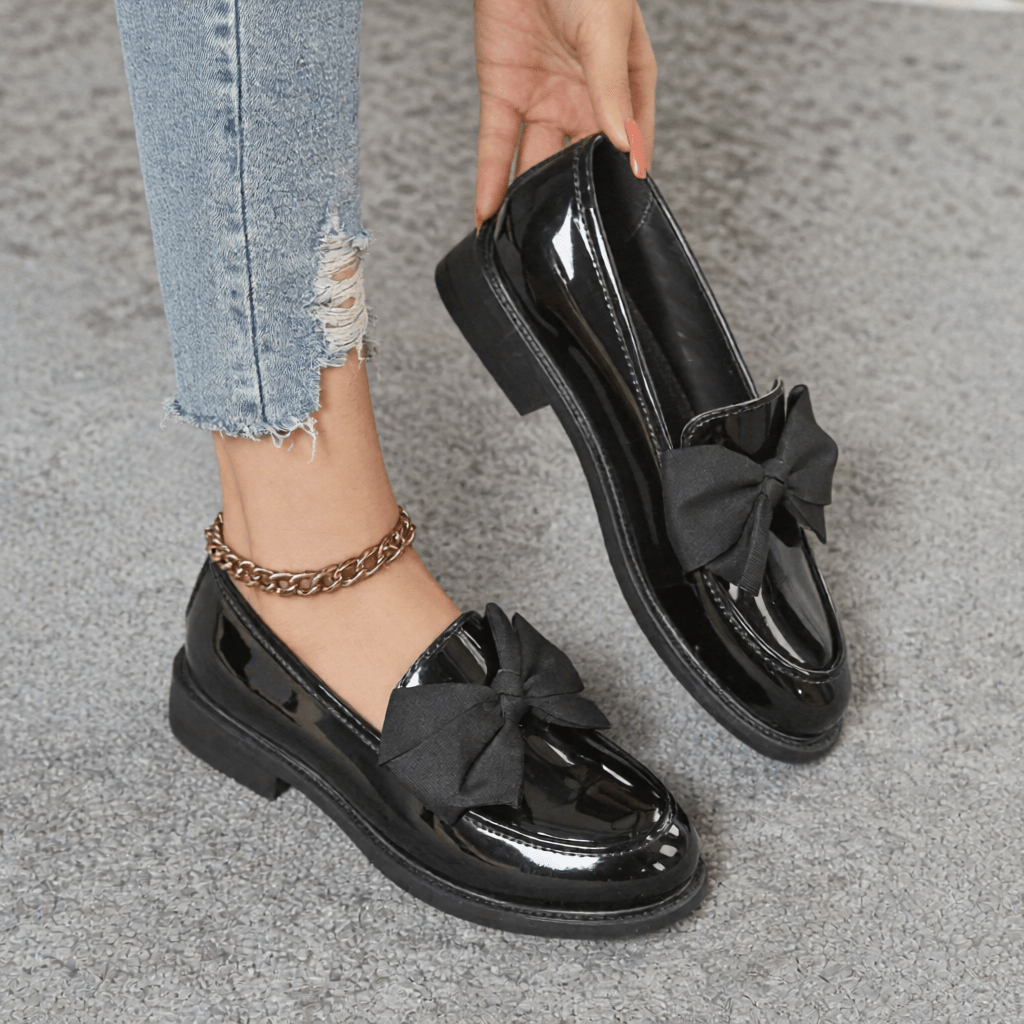 Women's Premium Glossy Leather Slip - On Loafers – Classic Moc Toe, Bow Detail, Comfortable Insole, Lightweight Platform Sole 2–4cm, Smart Casual Dress Shoes