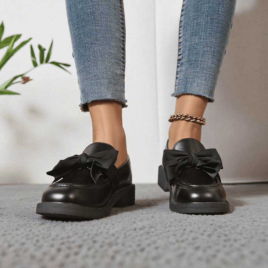 Women's Premium Glossy Leather Slip - On Loafers – Classic Moc Toe, Bow Detail, Comfortable Insole, Lightweight Platform Sole 2–4cm, Smart Casual Dress Shoes
