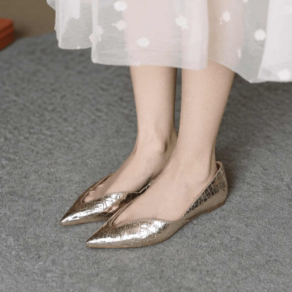 Women's Premium Leather Pointed Toe Ballet Flats - Stylish Corvine Design for Comfort and Elegance