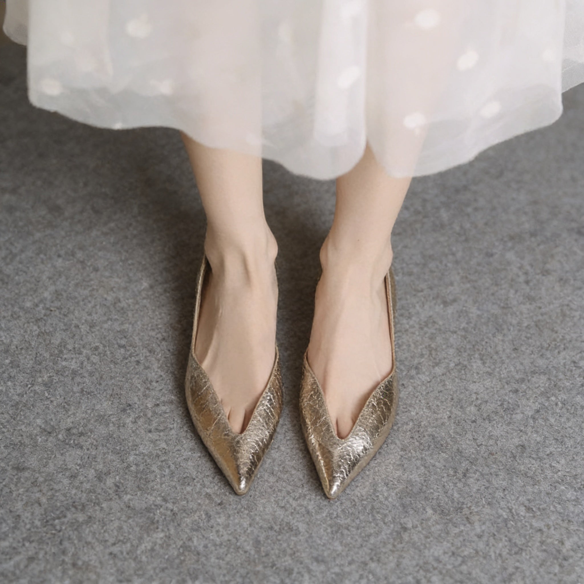 Women's Premium Leather Pointed Toe Ballet Flats - Stylish Corvine Design for Comfort and Elegance