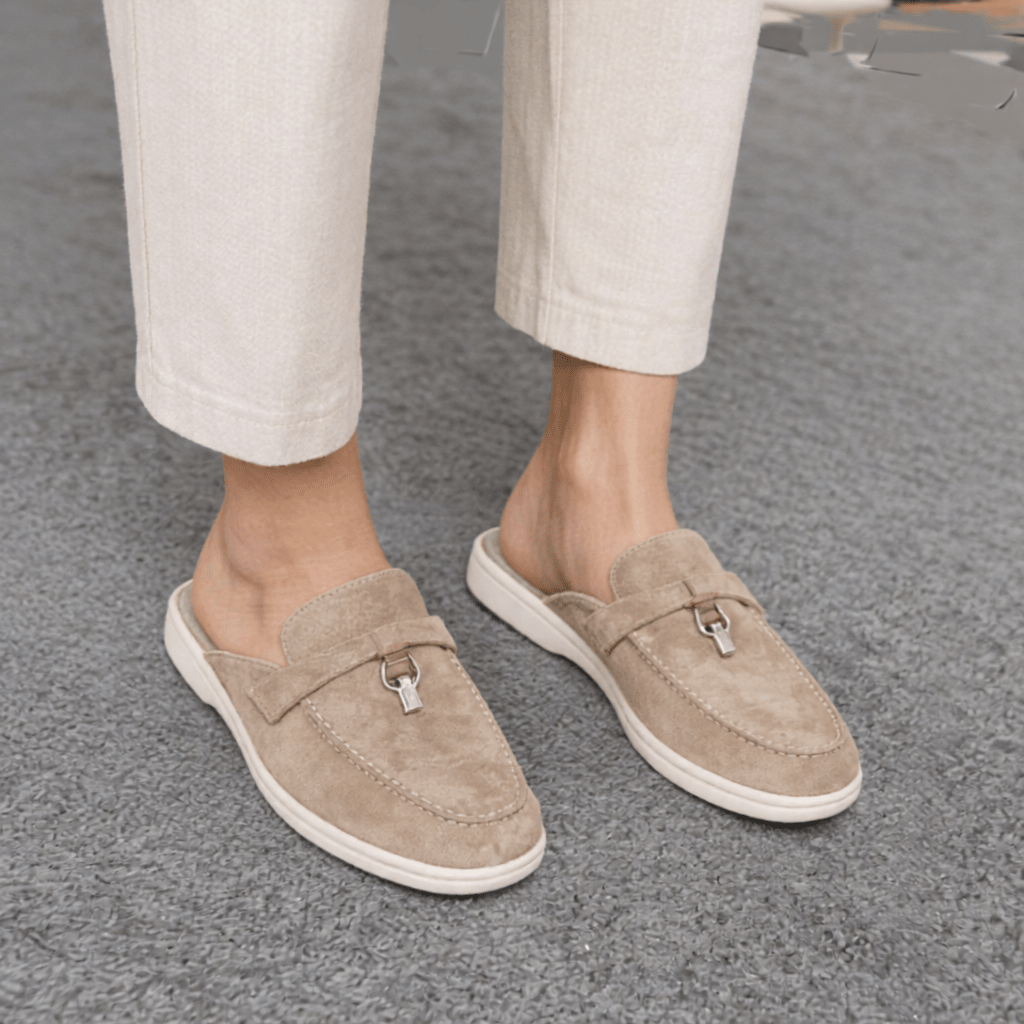 Women's Suede Slip - On Mules for Effortless Everyday Comfort – Stylish & Versatile Footwear
