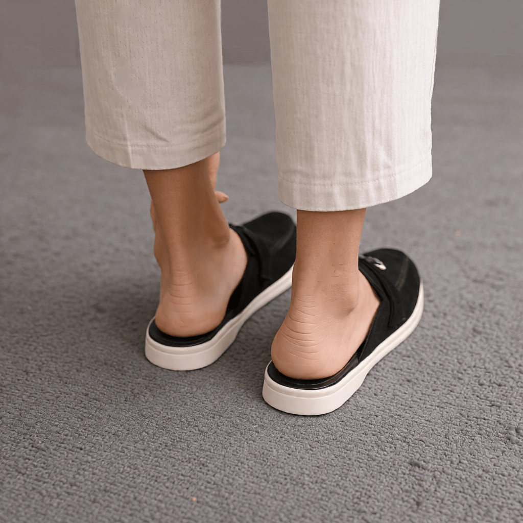 Women's Suede Slip - On Mules for Effortless Everyday Comfort – Stylish & Versatile Footwear
