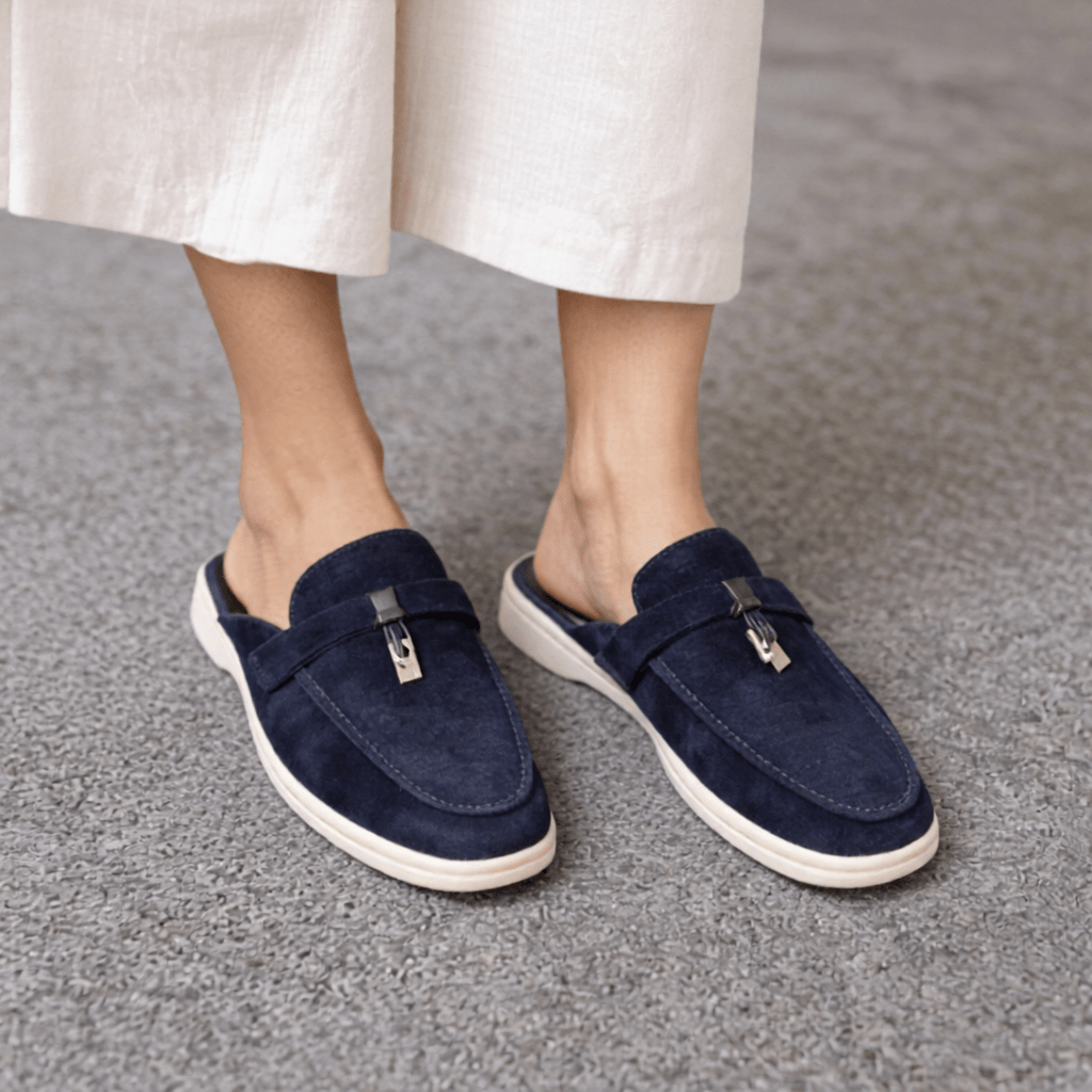 Women's Suede Slip - On Mules for Effortless Everyday Comfort – Stylish & Versatile Footwear