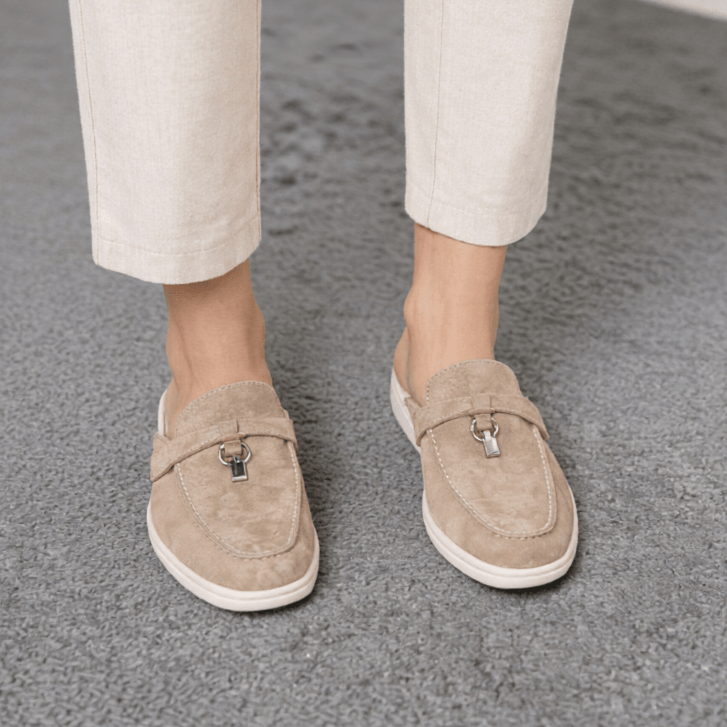 Women's Suede Slip - On Mules for Effortless Everyday Comfort – Stylish & Versatile Footwear