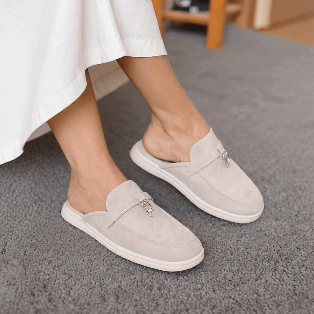 Women's Suede Slip - On Mules for Effortless Everyday Comfort – Stylish & Versatile Footwear