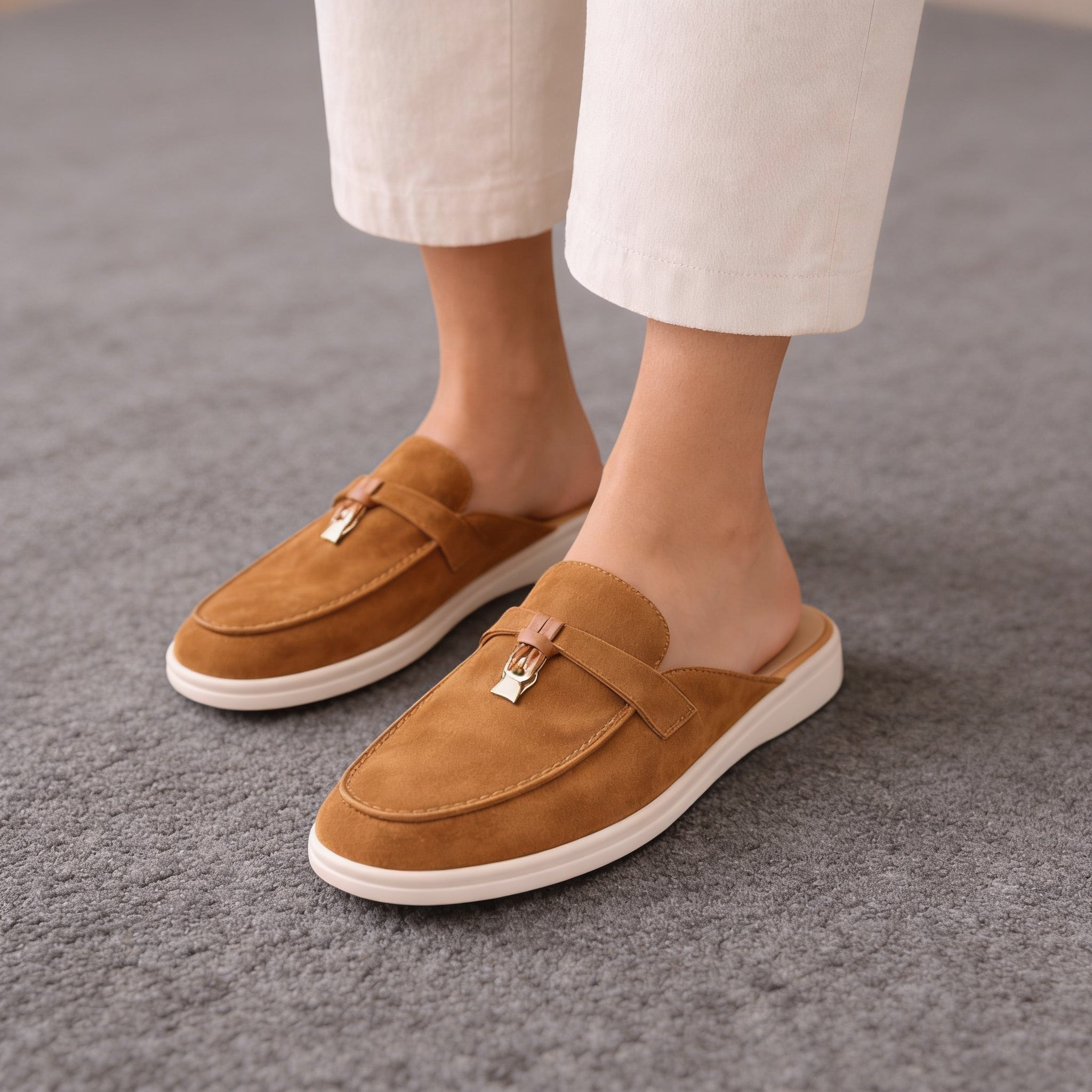 Women's Suede Slip - On Mules for Effortless Everyday Comfort – Stylish & Versatile Footwear