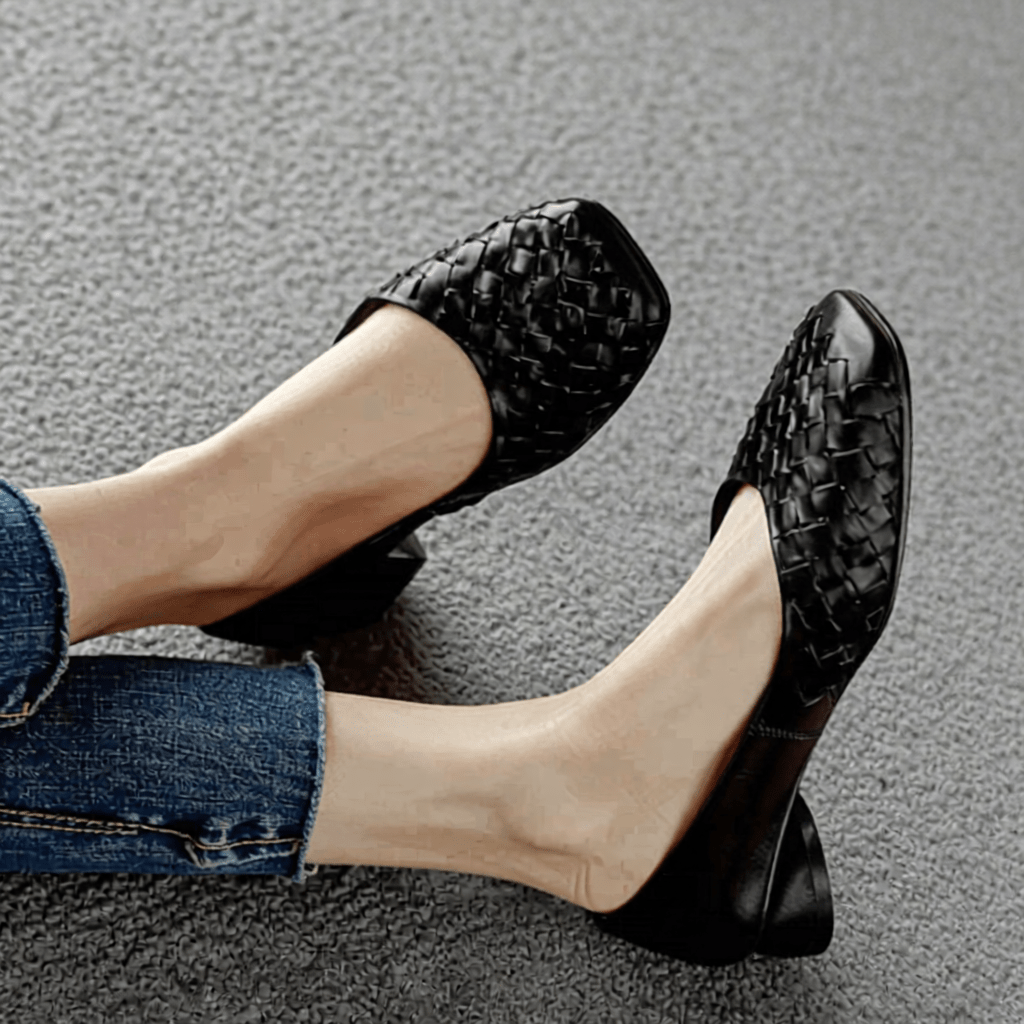 Women's Summer Square Toe Flats - Comfortable and Stylish Casual Shoes for Warm Weather