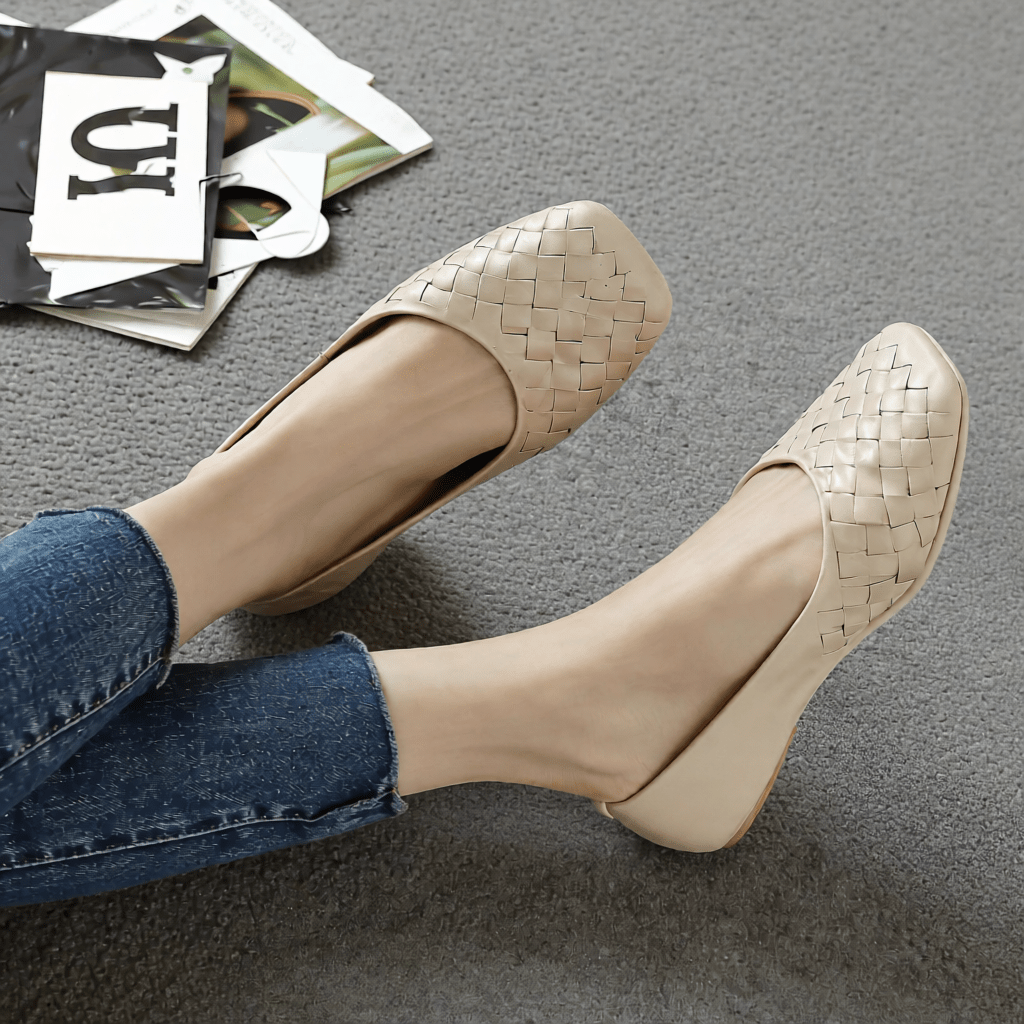 Women's Summer Square Toe Flats - Comfortable and Stylish Casual Shoes for Warm Weather