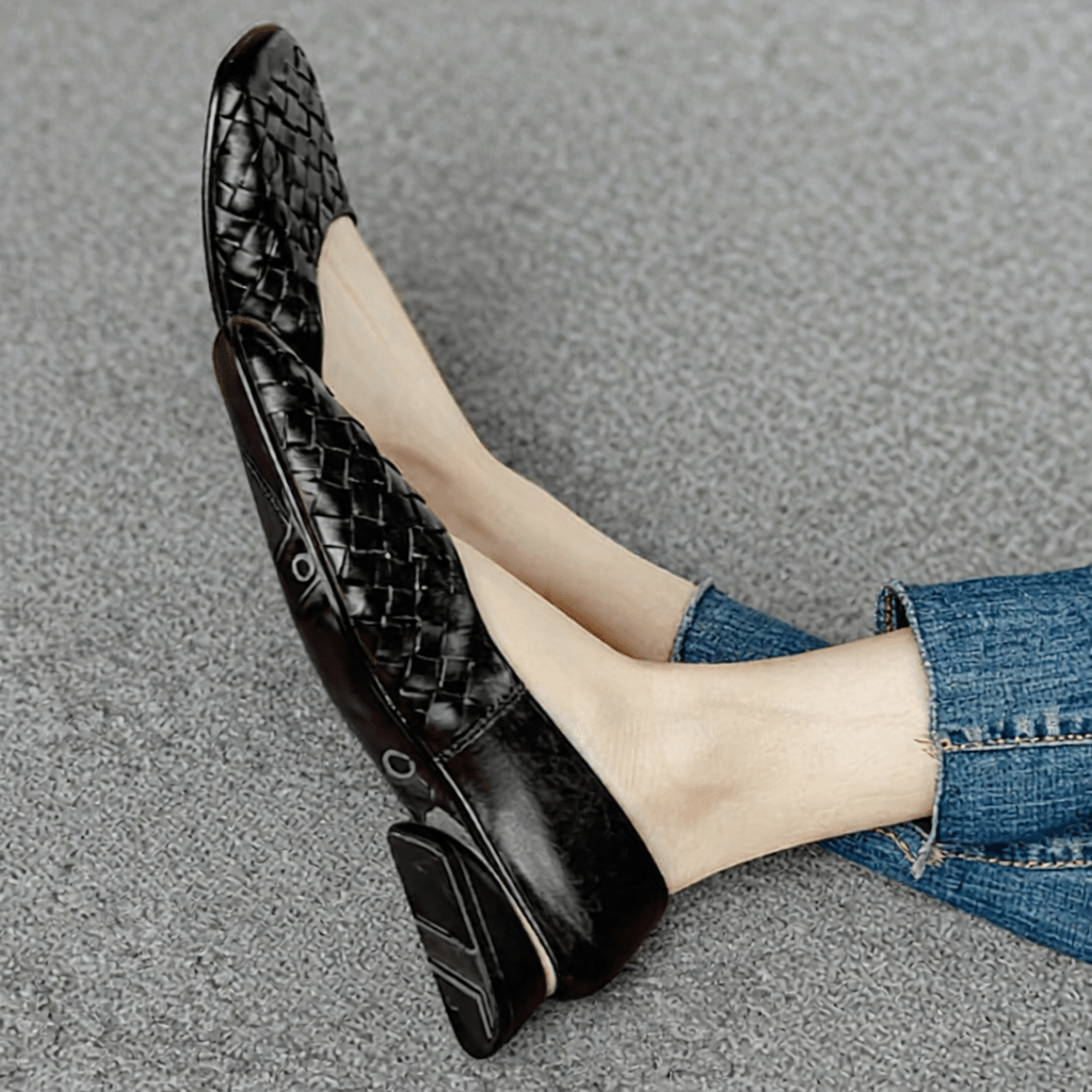 Women's Summer Square Toe Flats - Comfortable and Stylish Casual Shoes for Warm Weather